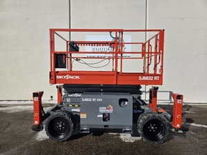 2026 Sky Jack SJ6832RT Image
