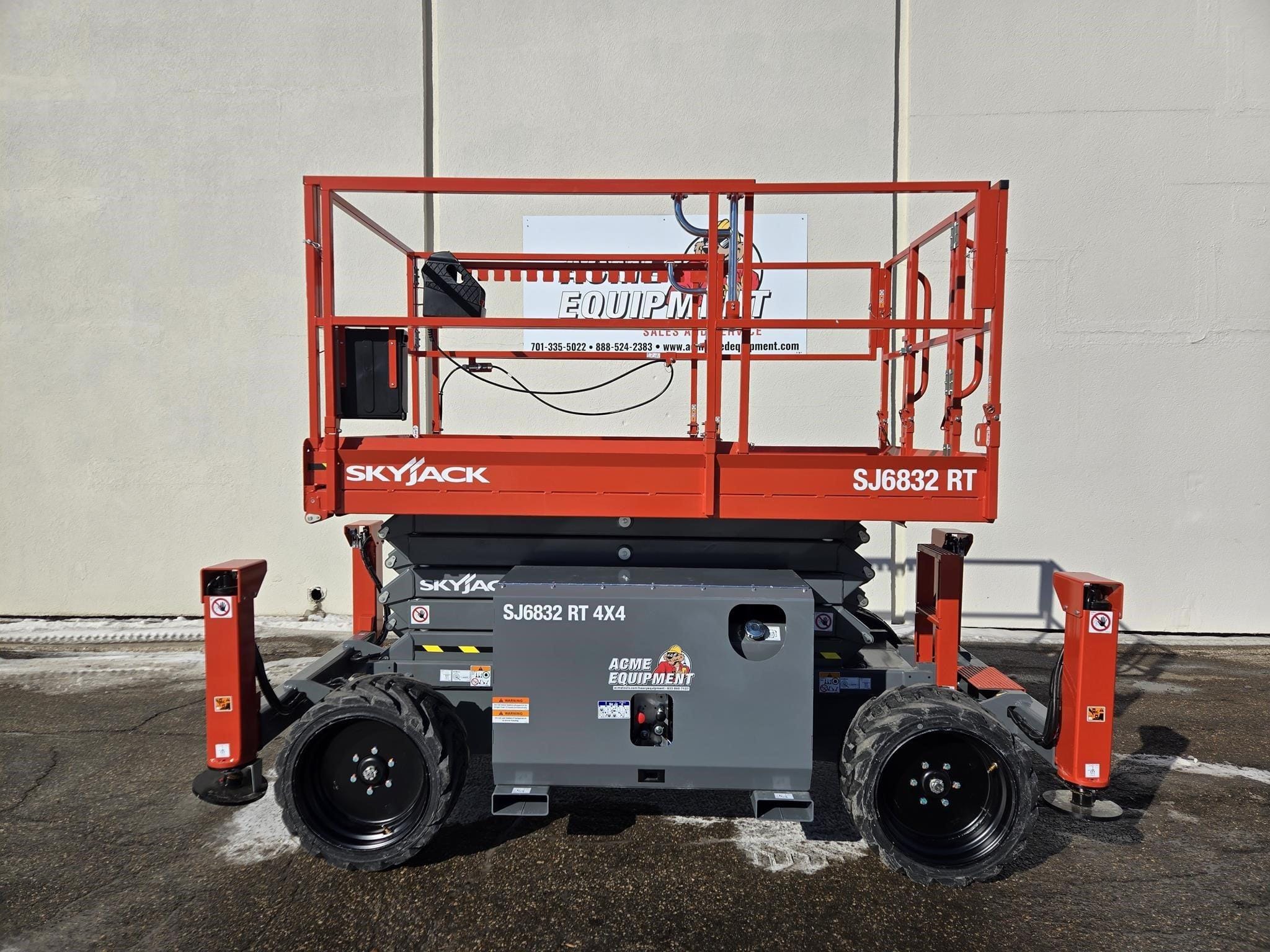 2026 Sky Jack SJ6832RT Equipment Image0