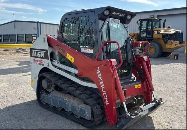 Image of Takeuchi TL6R equipment image 2