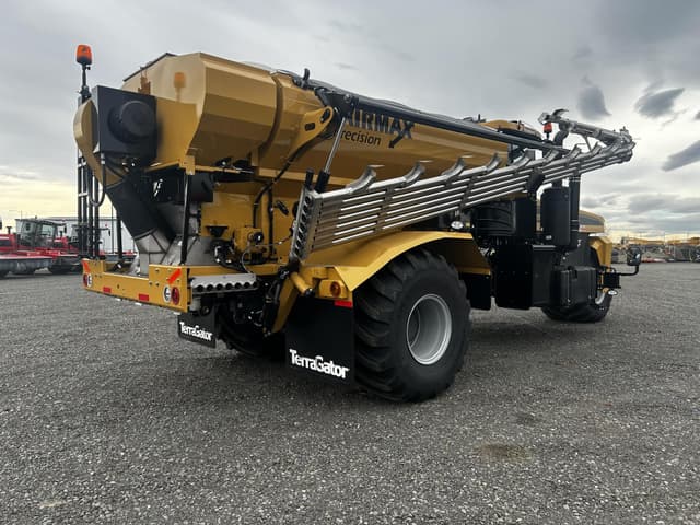 Image of Terra-Gator TG8300C equipment image 3