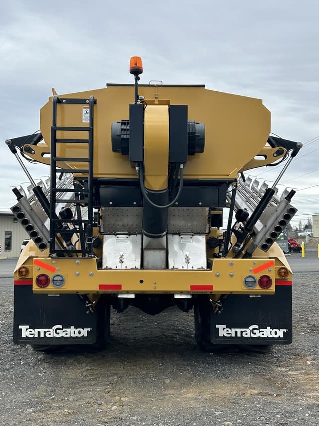 Image of Terra-Gator TG8300C equipment image 3