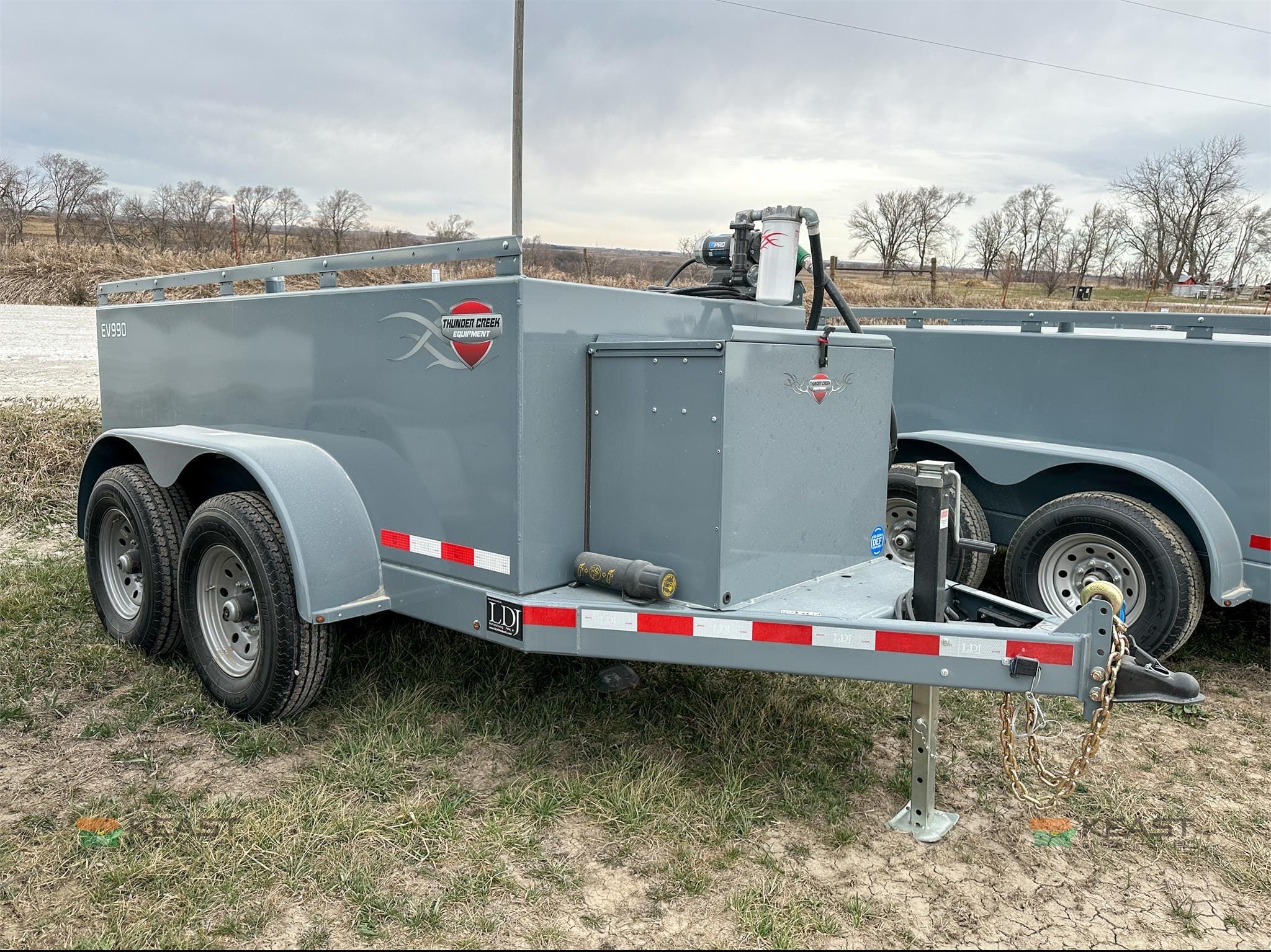 2026 Thunder Creek EV990 Equipment Image0