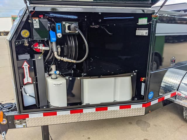 Image of Thunder Creek FST990 equipment image 2