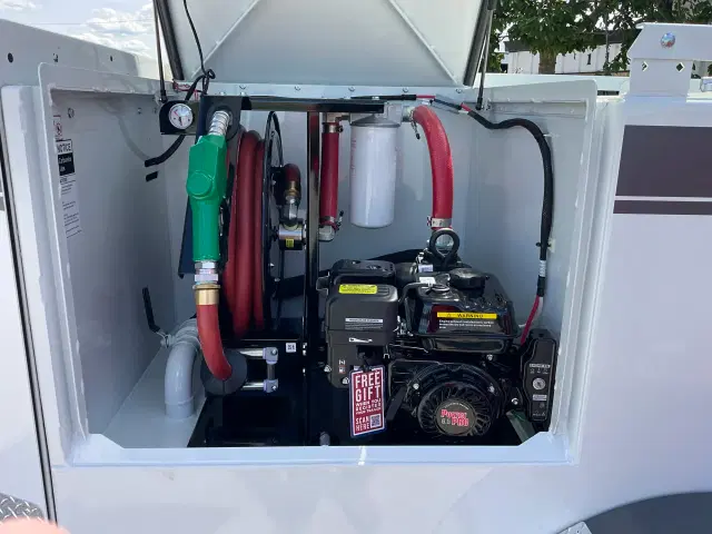 Image of Thunder Creek FST990 equipment image 4