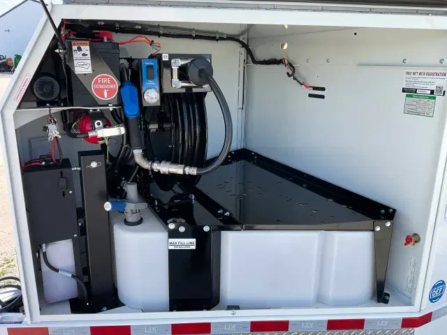 Image of Thunder Creek FST990 equipment image 2