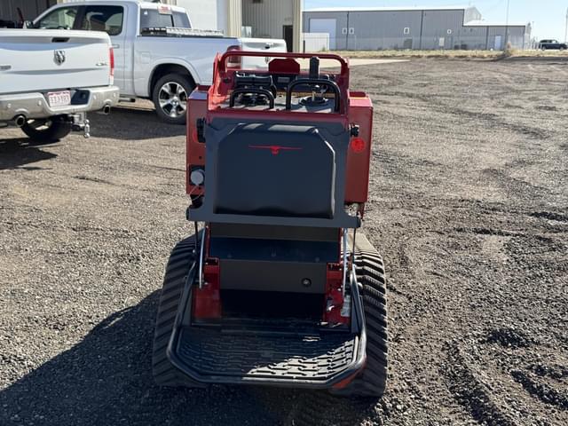 Image of Toro Dingo TX700 equipment image 3