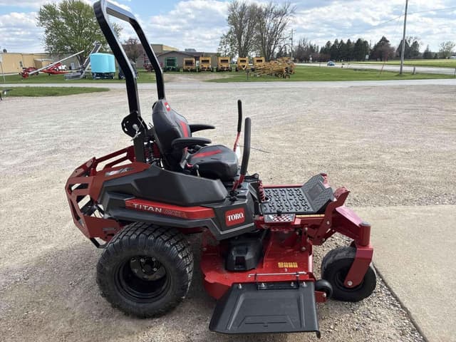 Image of Toro Titan Max equipment image 1