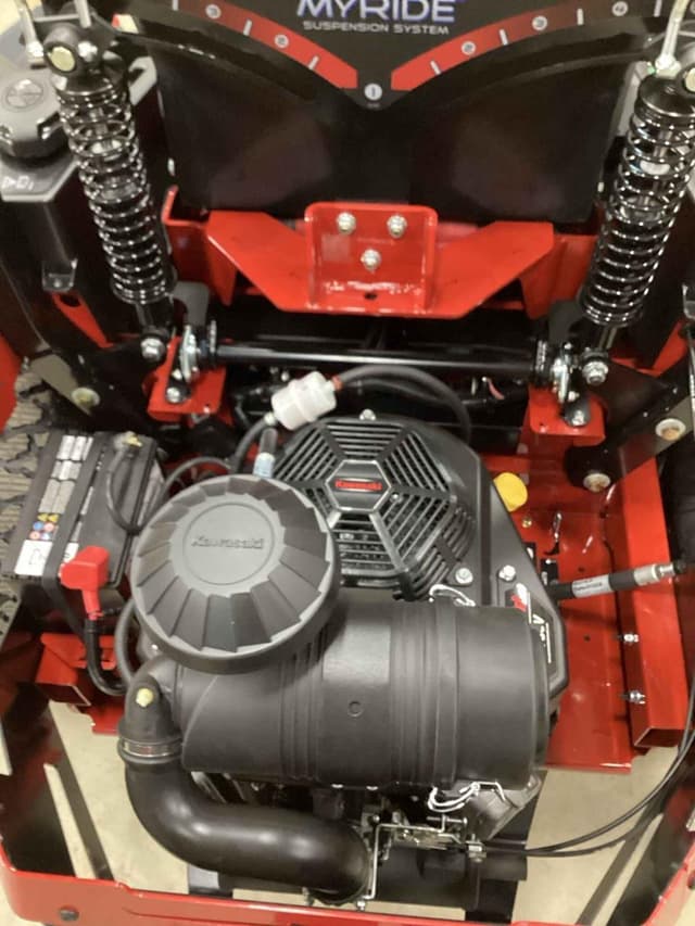 Image of Toro Titan equipment image 3