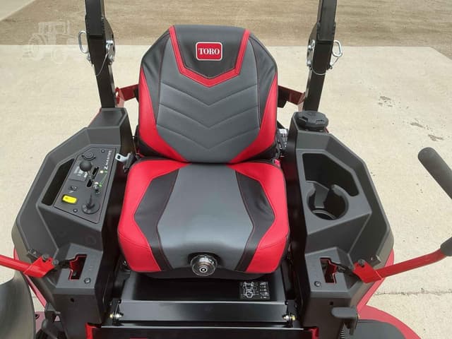 Image of Toro Z Master 2000 equipment image 1