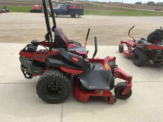 Image of Toro Z Master 2000 equipment image 3