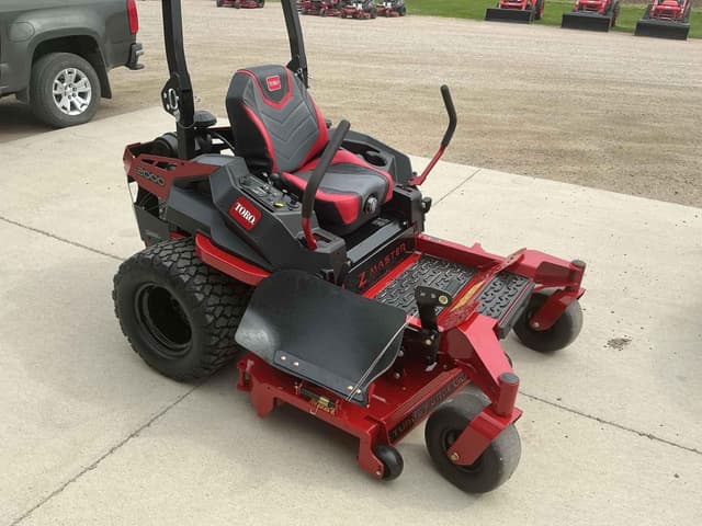 Image of Toro Z Master 2000 equipment image 2