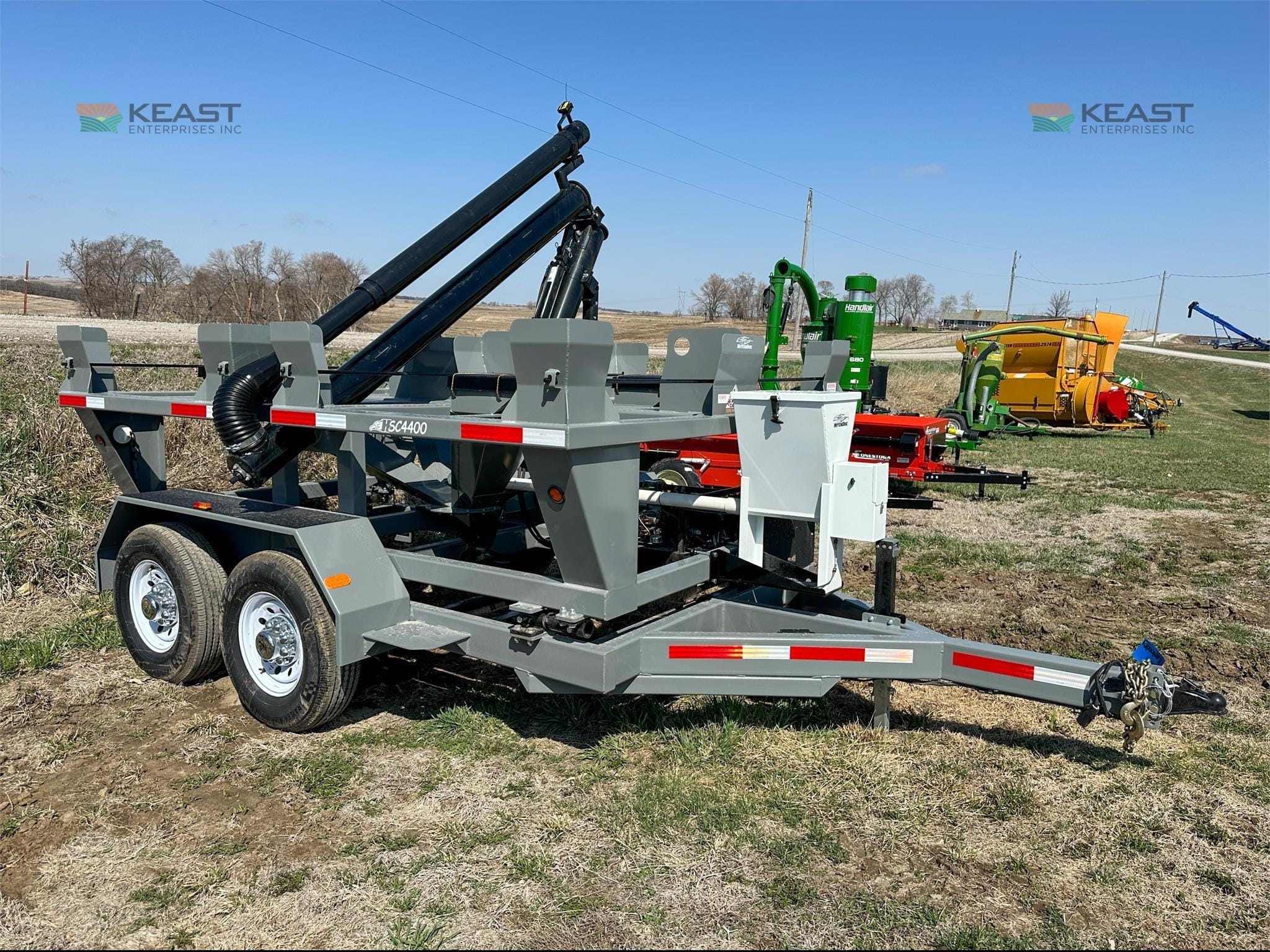 2026 Travis HSC4400 Equipment Image0