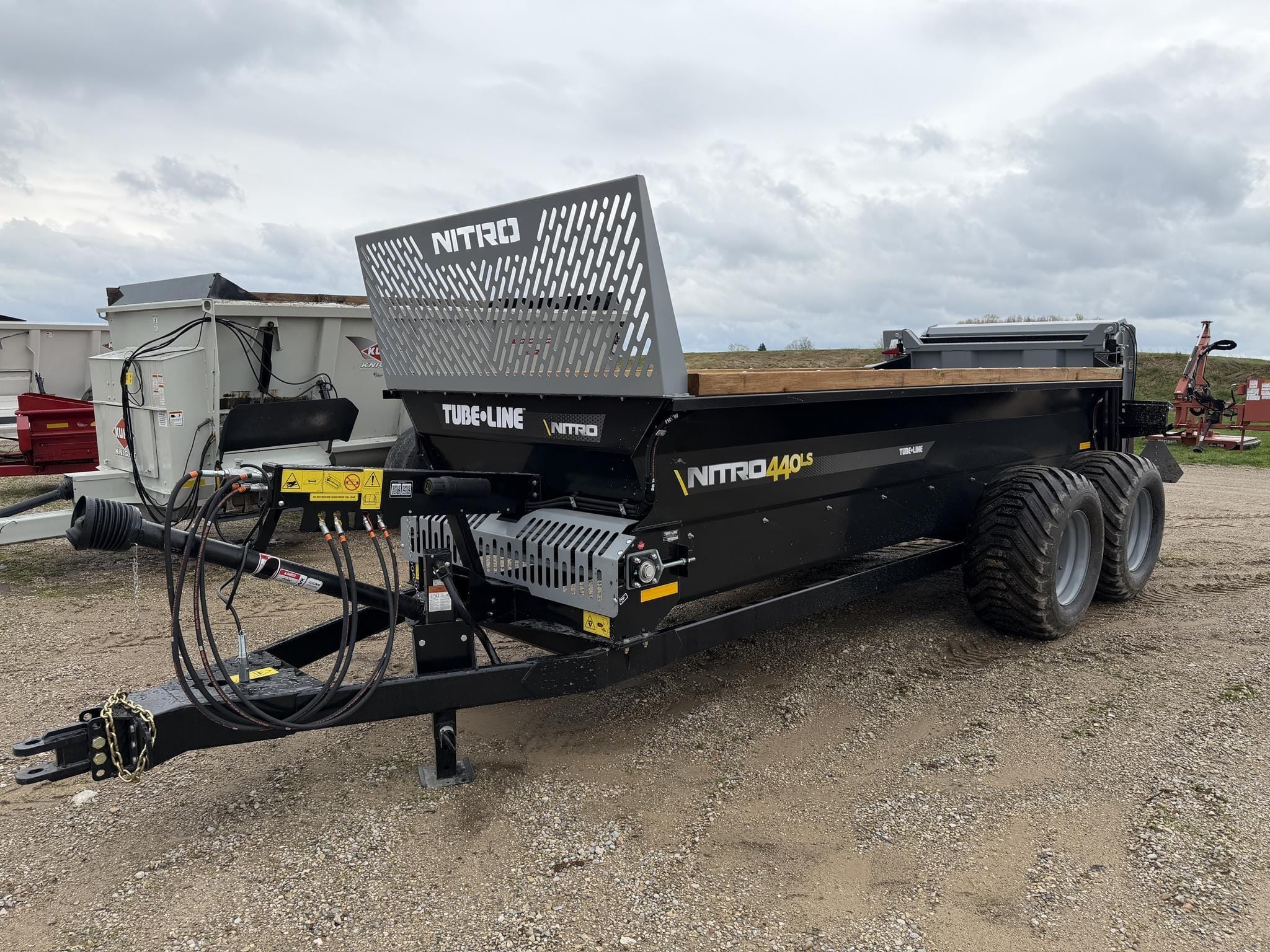 2026 Tube-Line Nitro 440LS Equipment Image0