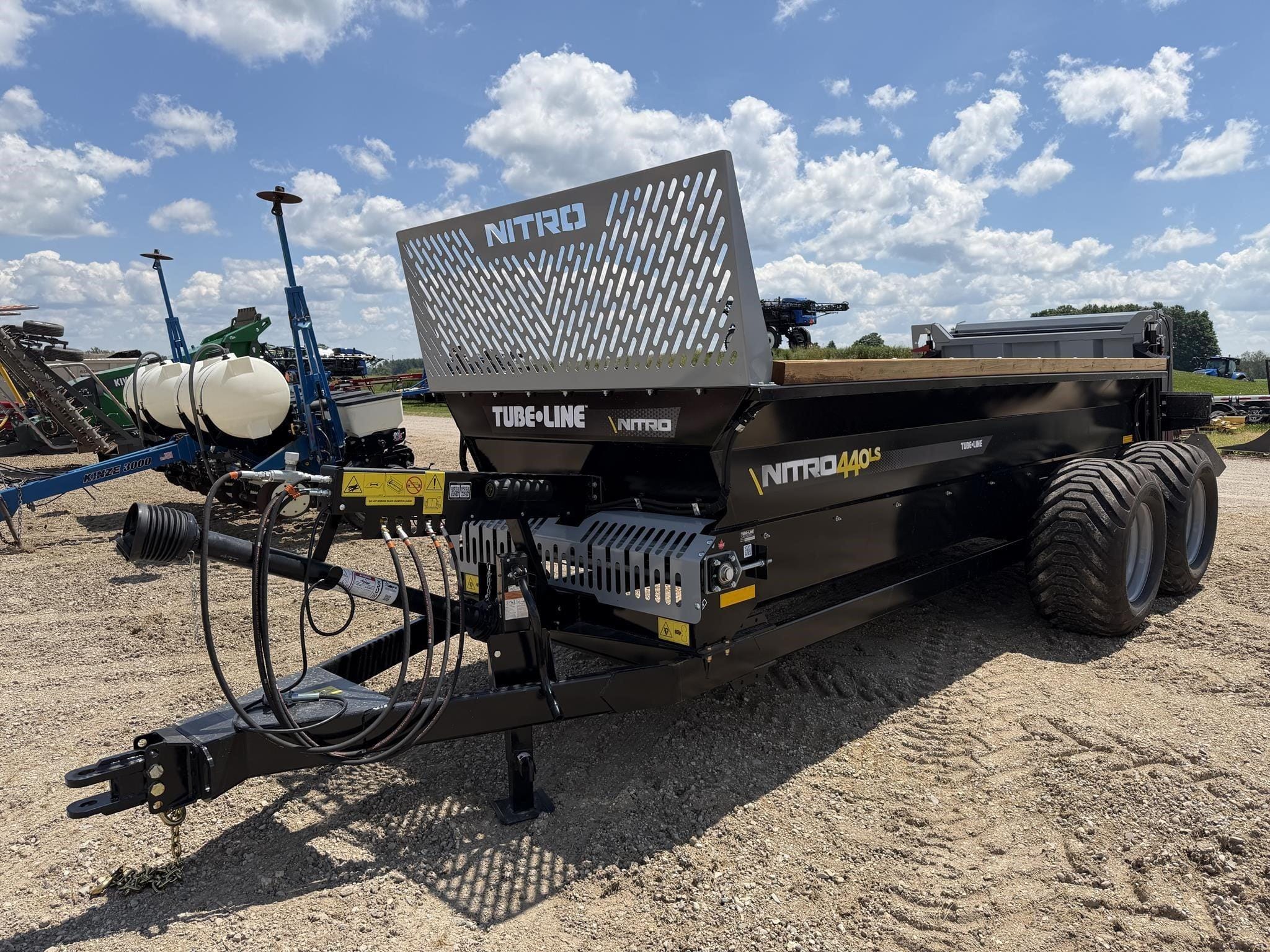 2026 Tube-Line Nitro 440LS Equipment Image0
