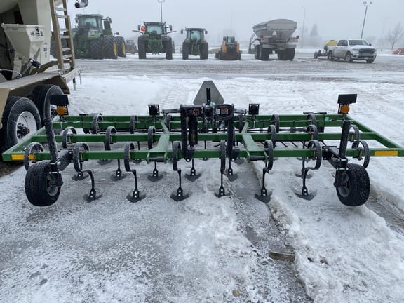 2026 Unverferth Perfecta Equipment Image0