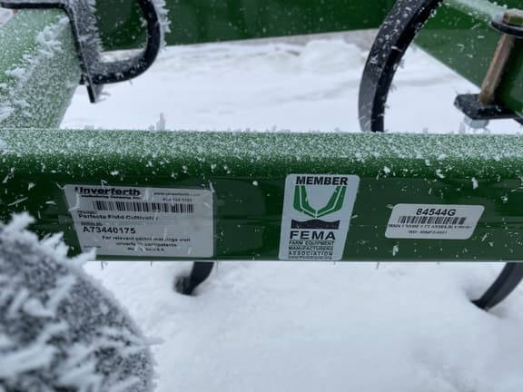 Image of Unverferth Perfecta equipment image 4