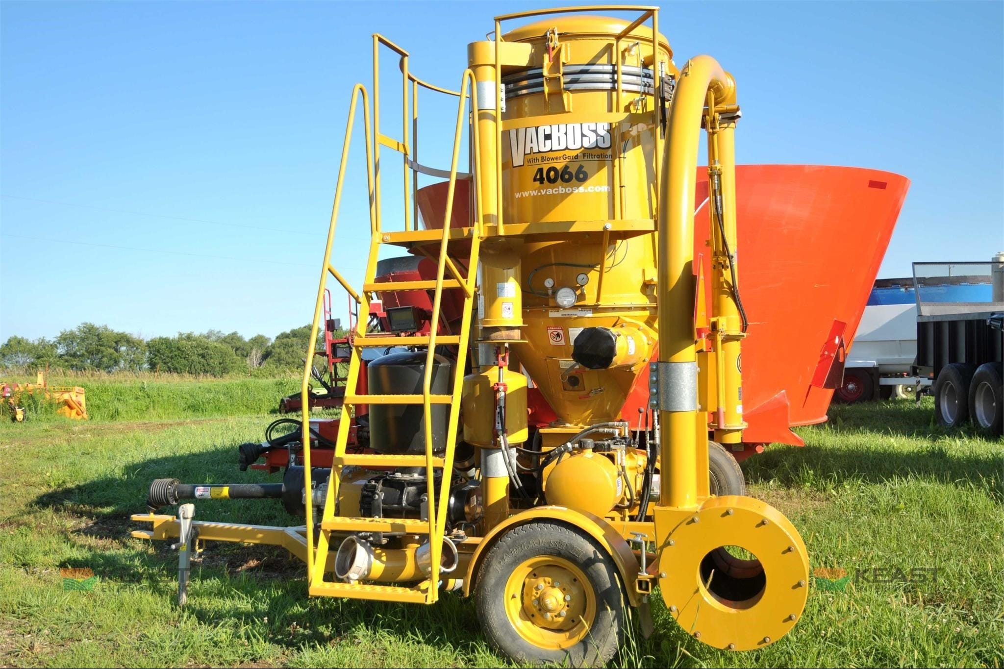 2026 VACBOSS 4066 Equipment Image0