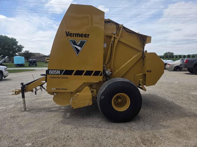 Image of Vermeer 605N Cornstalk Special equipment image 4