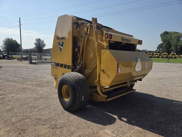 Image of Vermeer 605N Cornstalk Special equipment image 3