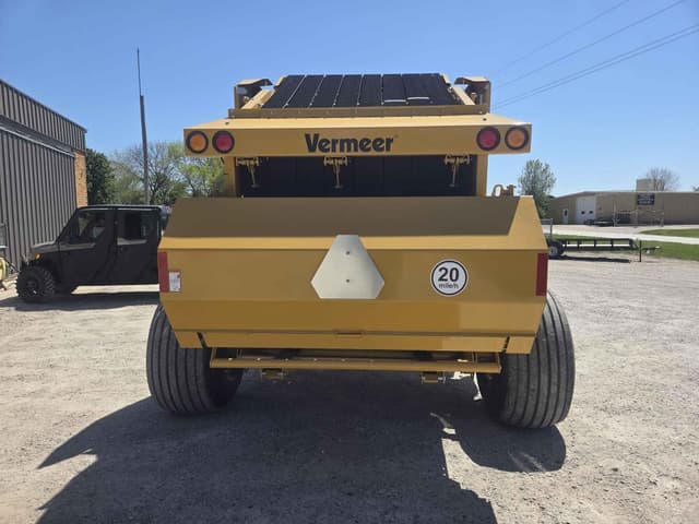 Image of Vermeer 605N Cornstalk Special equipment image 2