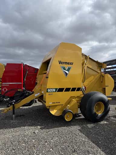Balers - Round