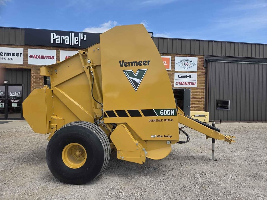 Image of Vermeer 605N Cornstalk Special Primary image