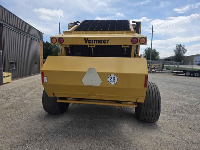 Image of Vermeer 605N Cornstalk Special equipment image 2