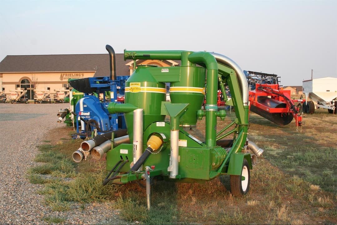 Image of Walinga Agri-Vac 6614DLX Image 0