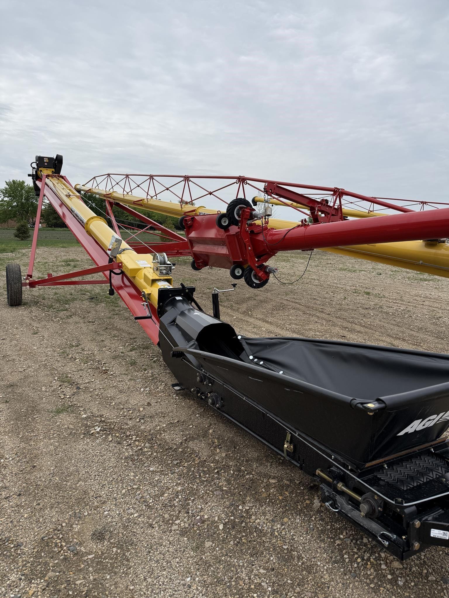 2026 Westfield FX4-1539FLTD Equipment Image0