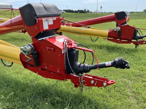 2026 Westfield MKX2 13-94 Equipment Image0