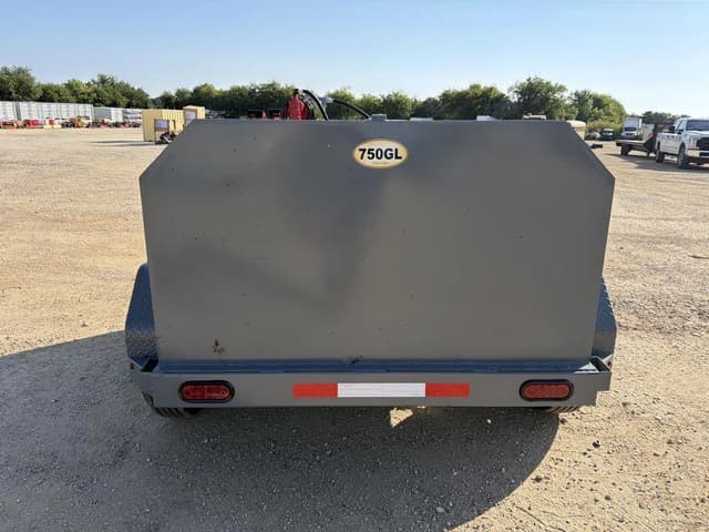 Image of X-STAR 750 Gallon equipment image 3