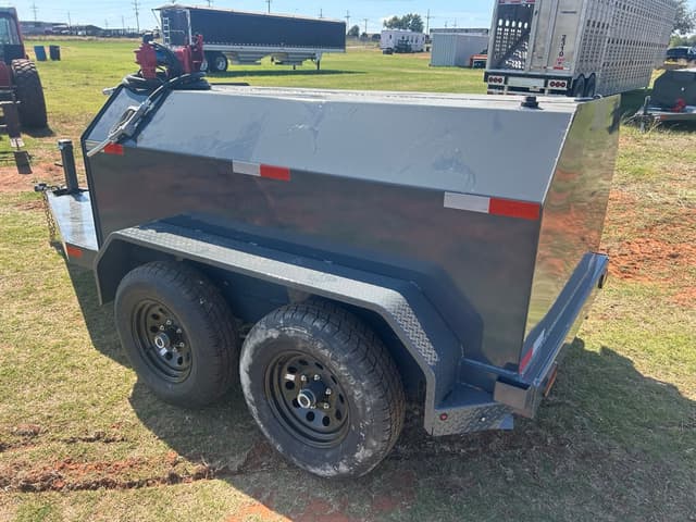 Image of X-STAR 750 Gallon equipment image 4