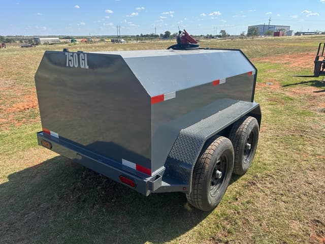 Image of X-STAR 750 Gallon equipment image 2