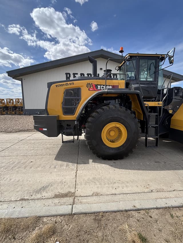 Image of XCMG XC998U equipment image 2