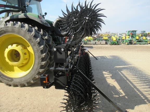 Image of Yetter 3541 equipment image 3