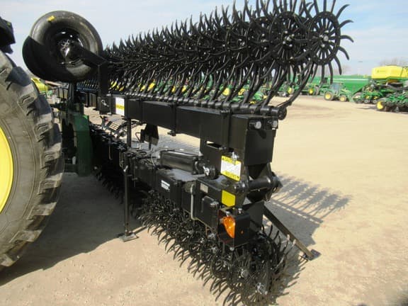 Image of Yetter 3541 equipment image 1