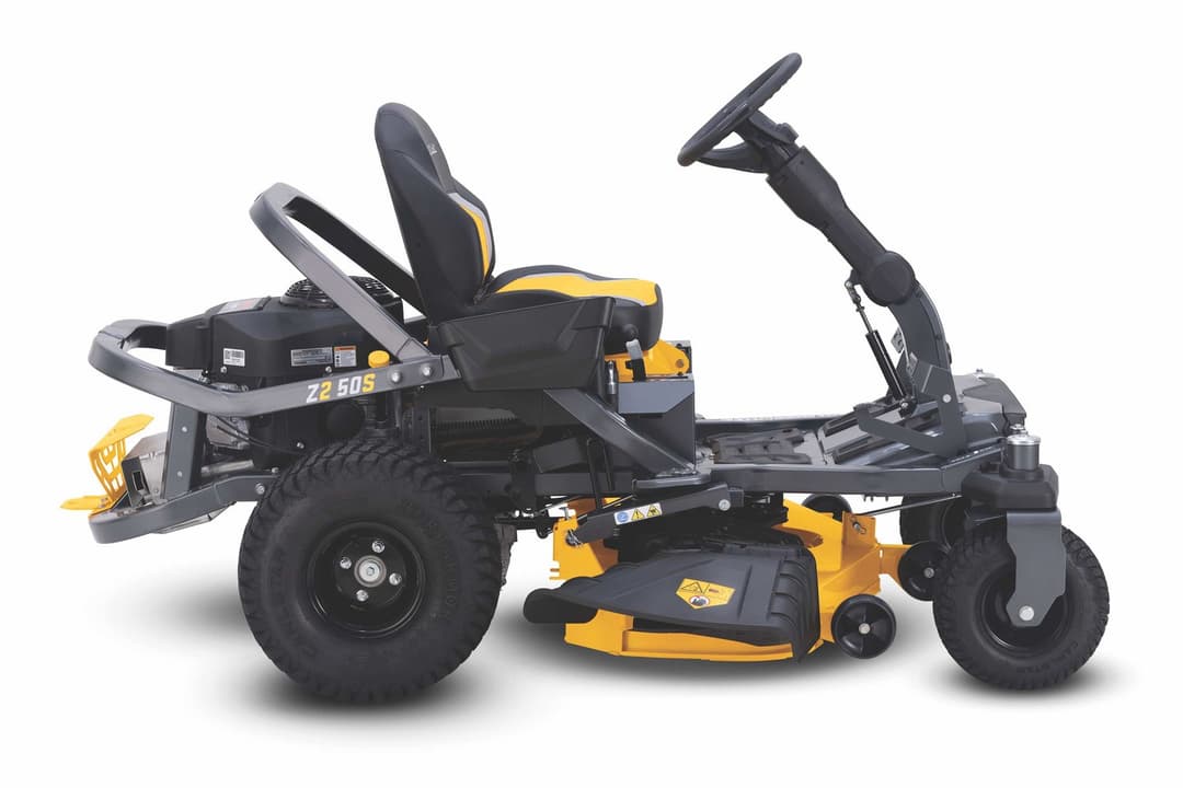Image of Cub Cadet Z2 50S Image 1