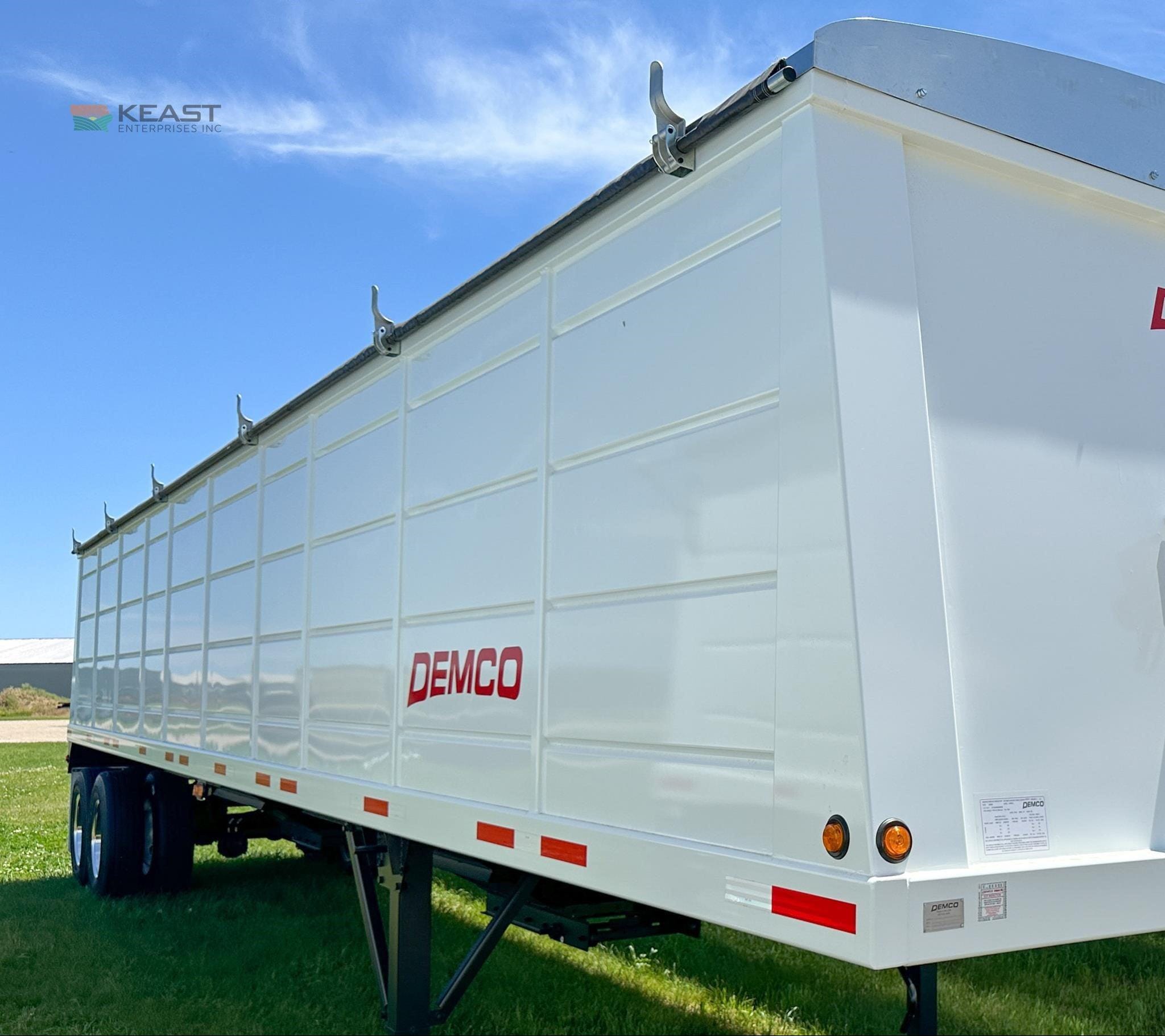 2027 Demco Undetermined Equipment Image0