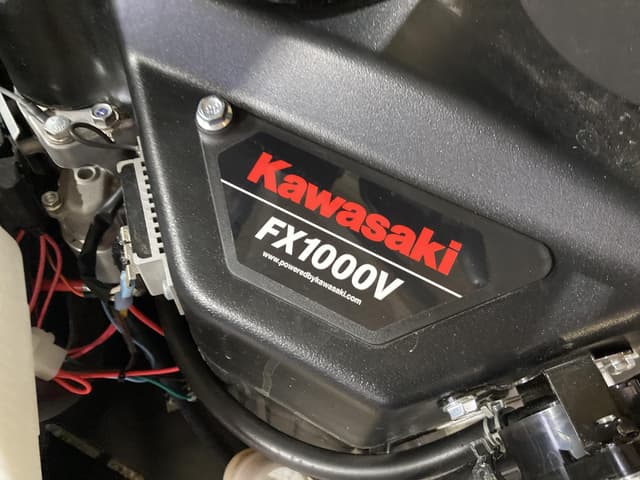 Image of Dixie Chopper Eagle HP equipment image 4