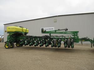 2027 John Deere 1775 Image