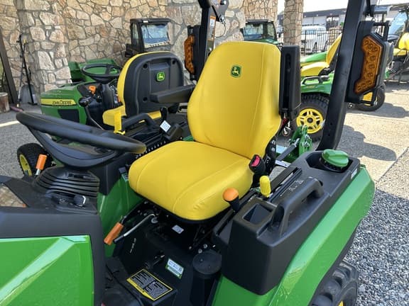 Image of John Deere 1M 25 equipment image 4