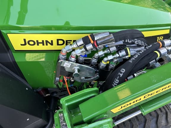 Image of John Deere 1R 25 equipment image 4