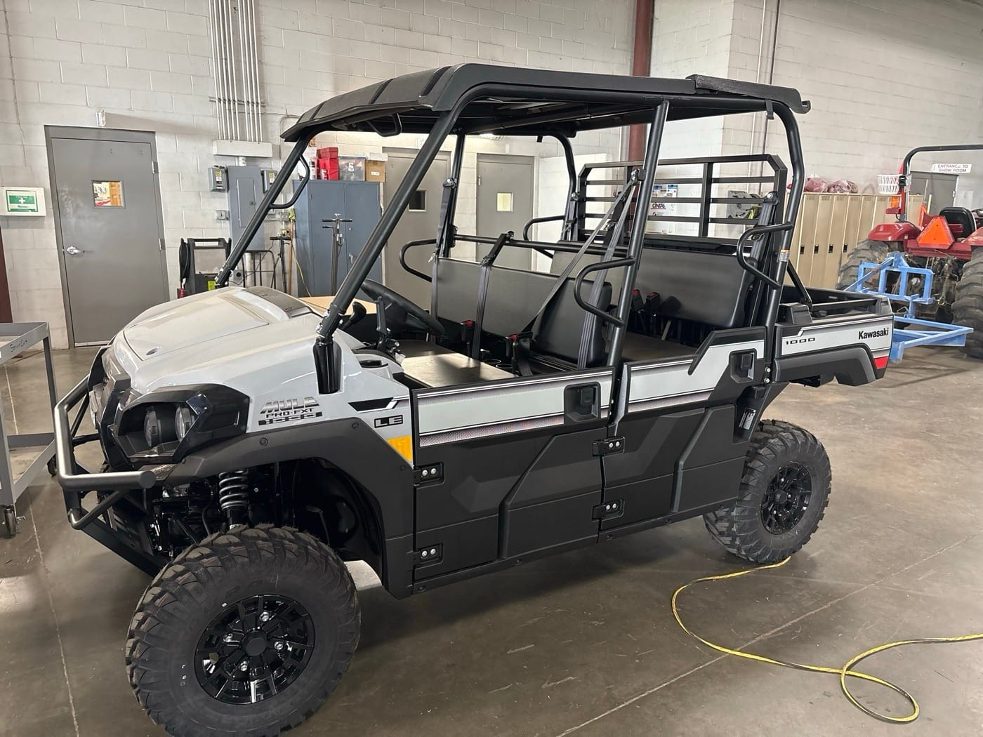 2027 Kawasaki Mule Pro FXT 1000 LE Equipment Image0