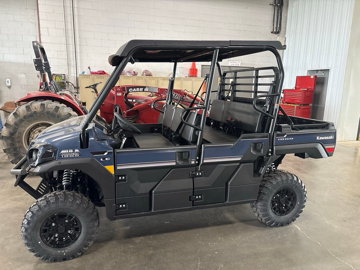 2027 Kawasaki Mule Pro FXT 1000 LE Equipment Image0