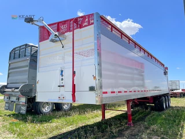 Image of MAS Silage and Manure Trailer equipment image 2