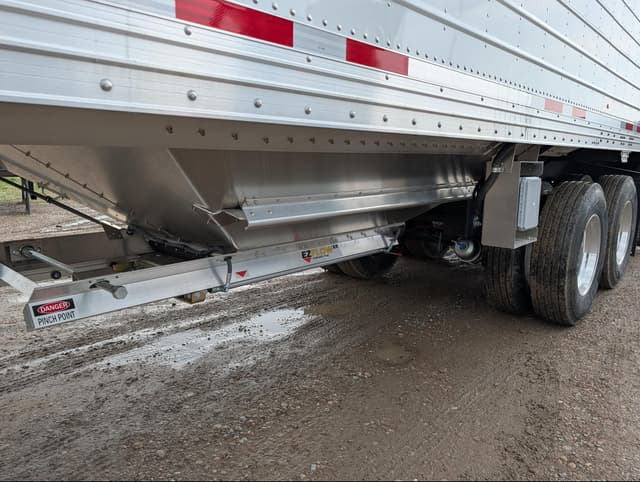 Image of Timpte Super Hopper equipment image 4