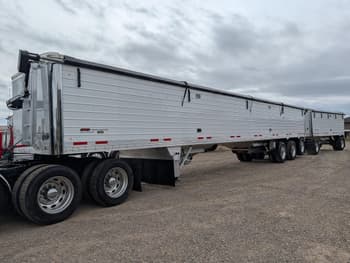 2027 Timpte Super Hopper Equipment Image0