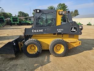 Main image John Deere 320G 4