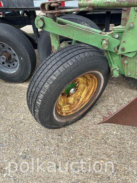 Image of John Deere F145 equipment image 4