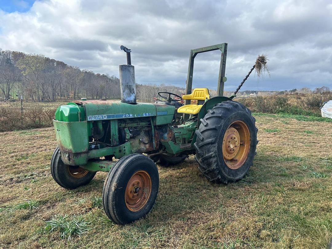 Image of John Deere 2040 Primary image